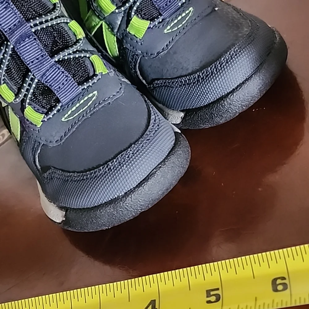New Merrell Kids Winter Boots with Neon Accents Size 4 Toddler‎